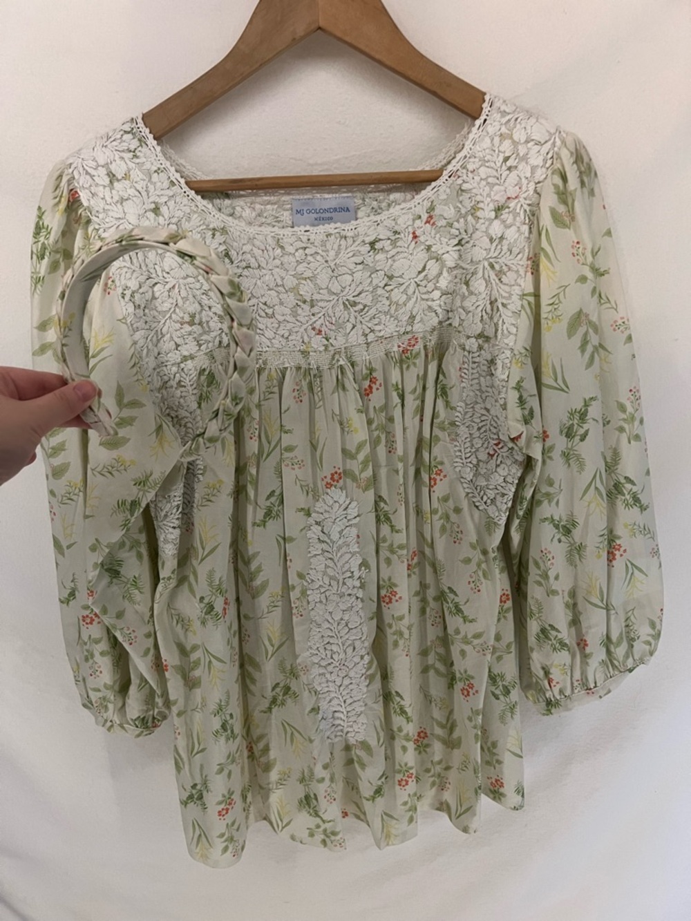 Mi Golondrina Catalina Embroidered Floral Tunic Top Women’s Size S W/ Headband